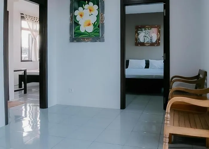 Arimanu * Kuta (Bali)